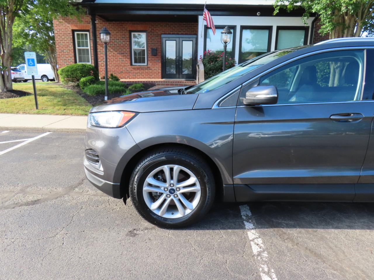 Ford Edge SEL FWD 2020