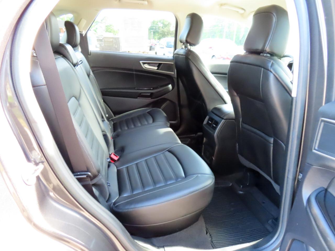 Ford Edge SEL FWD 2020