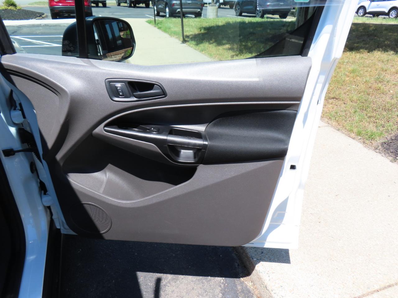 Ford Transit Connect Cargo Van XL LWB w/Rear 180 Degree Door 2020