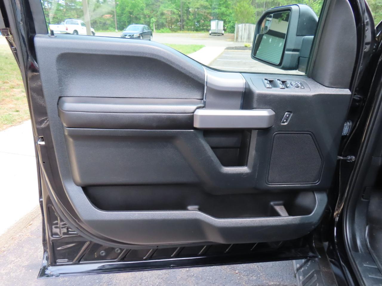 Ford F-150 XLT SuperCrew 6.5-ft. Bed 4WD 2016