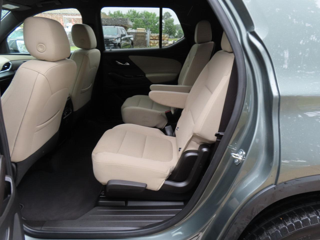 Chevrolet Traverse LT Cloth FWD 2022