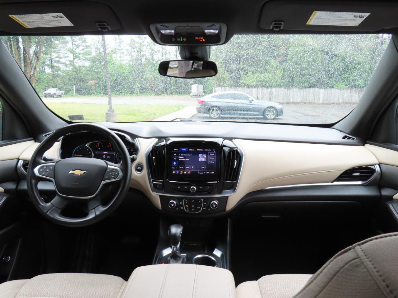 Chevrolet Traverse LT Cloth FWD 2022