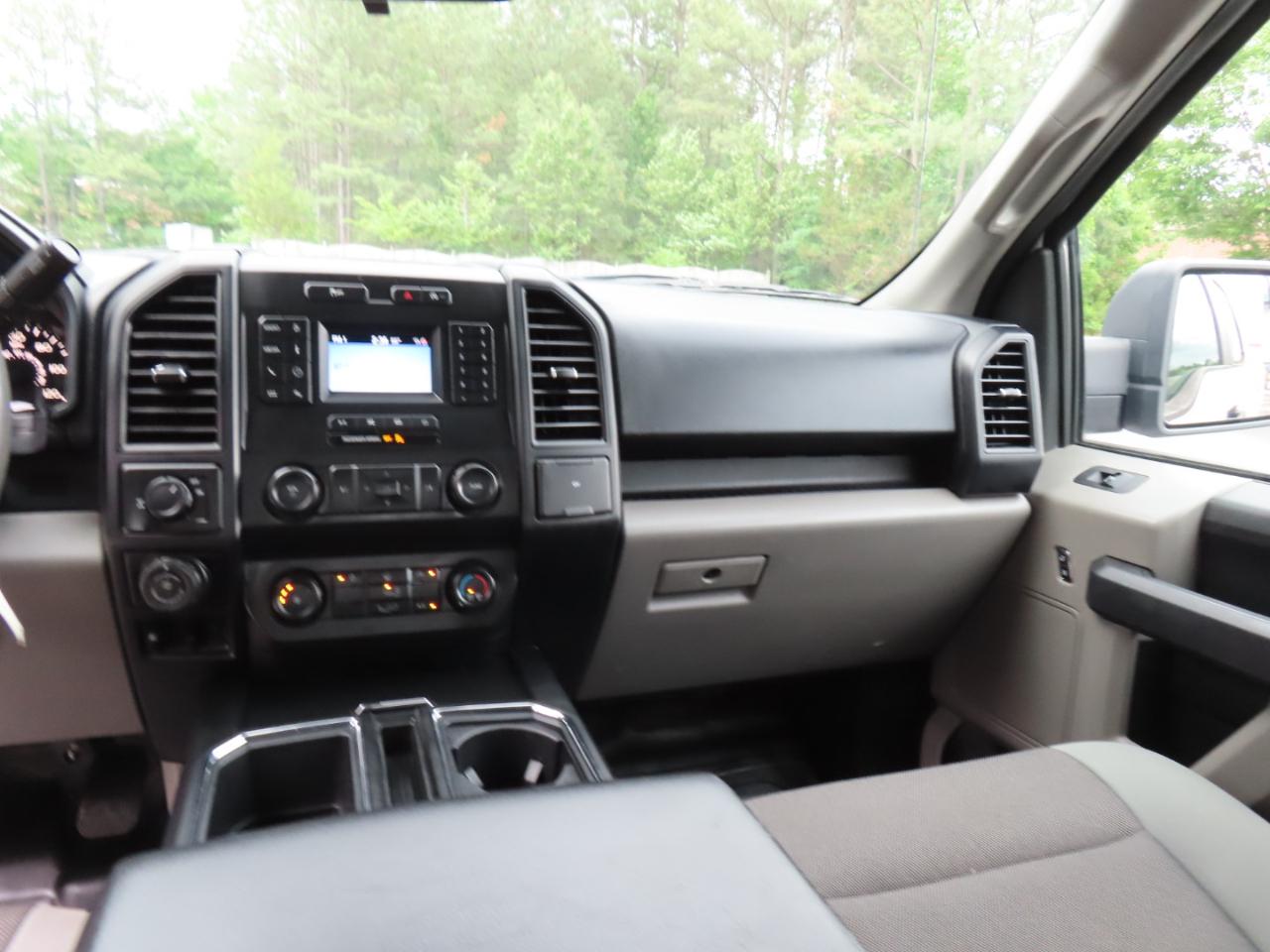 Ford F-150 XL SuperCab 6.5-ft. Bed 2WD 2019