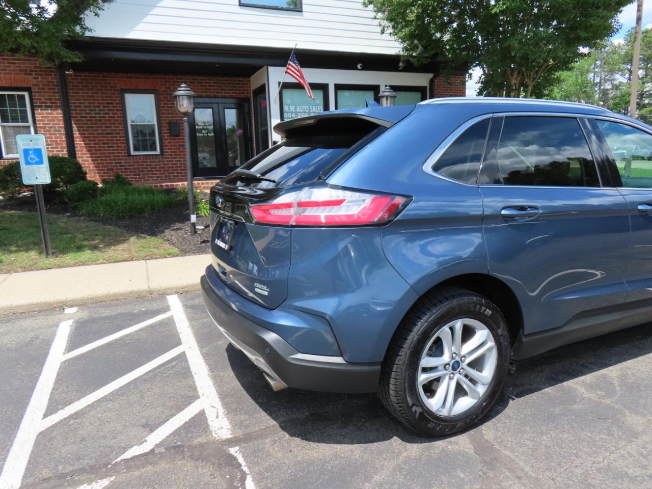 Ford Edge SEL FWD 2019