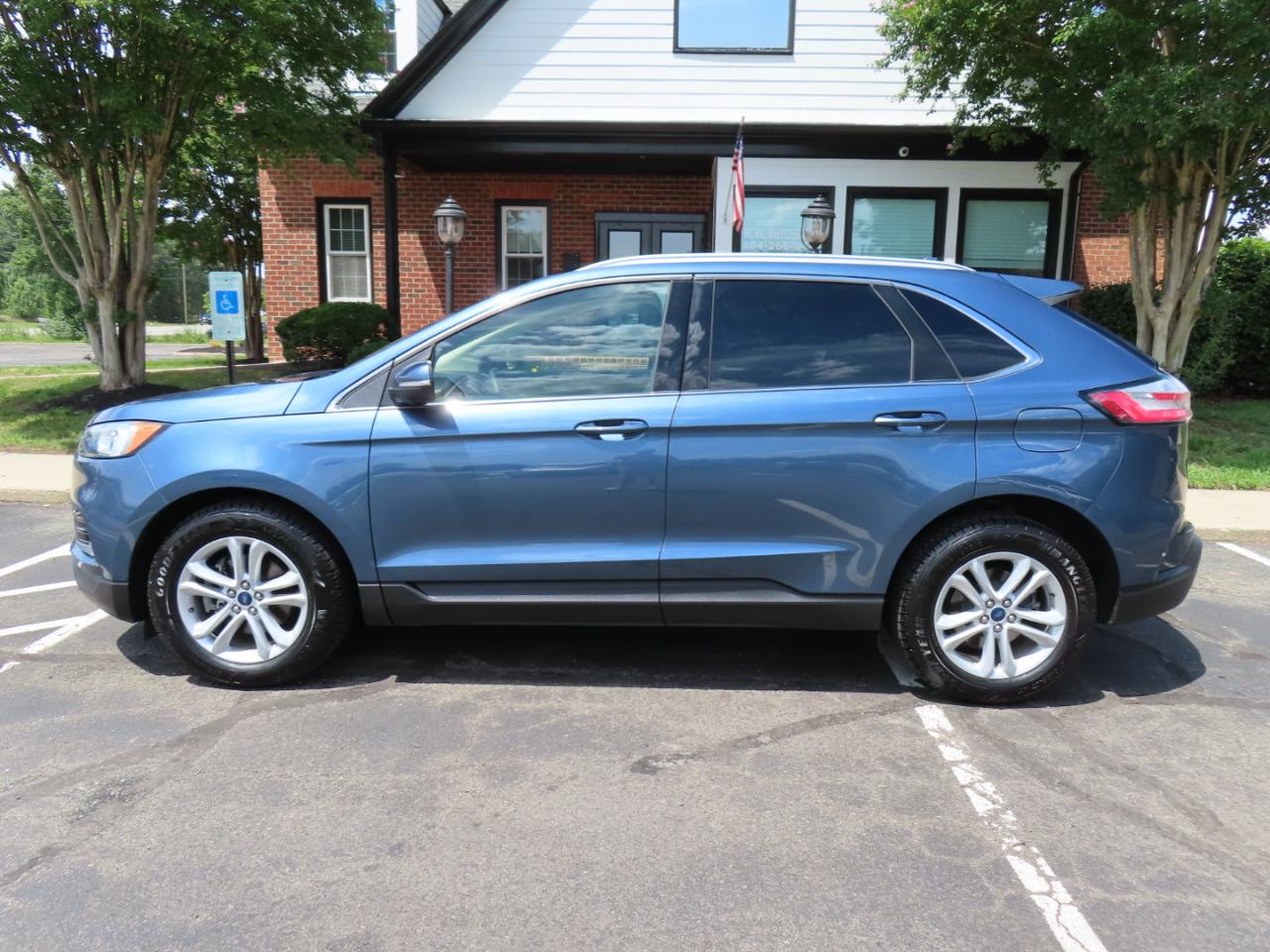 Ford Edge SEL FWD 2019