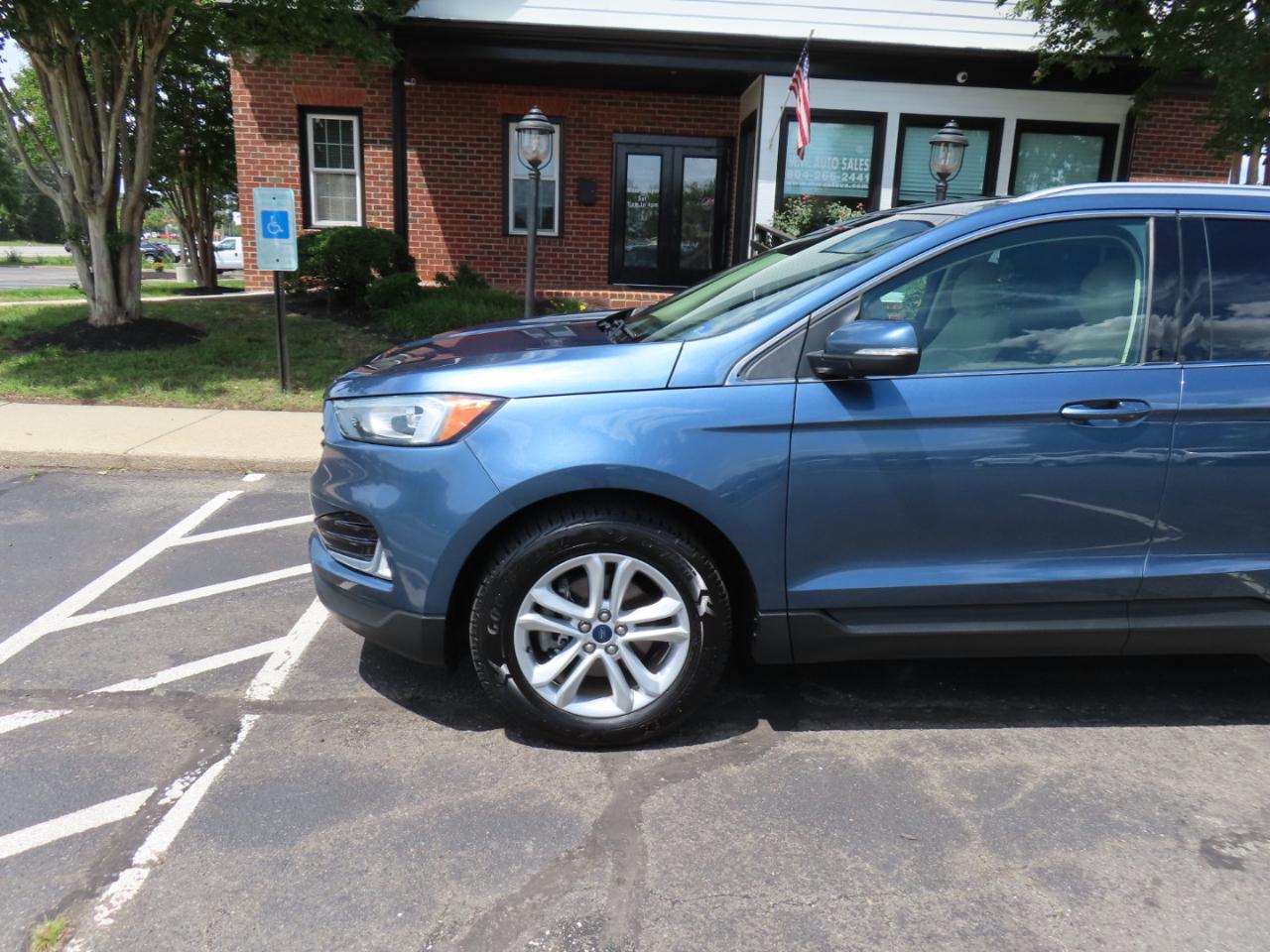 Ford Edge SEL FWD 2019
