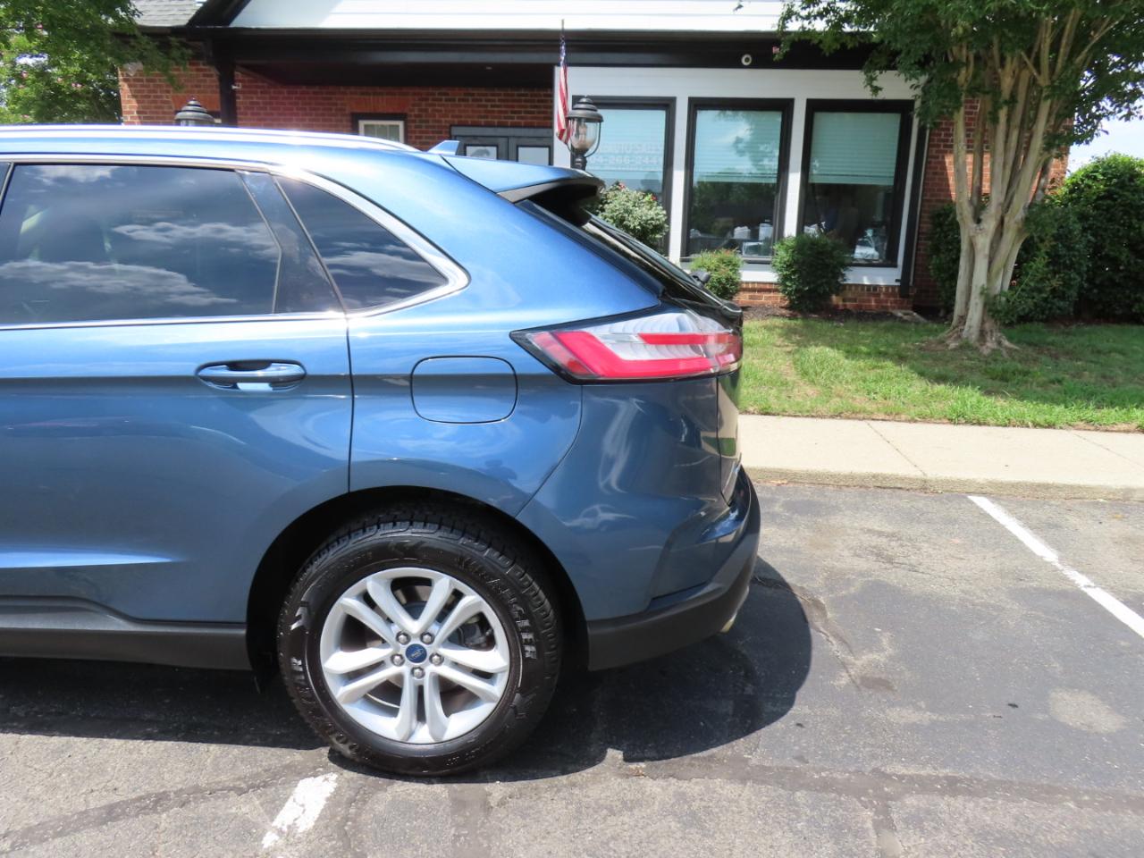 Ford Edge SEL FWD 2019
