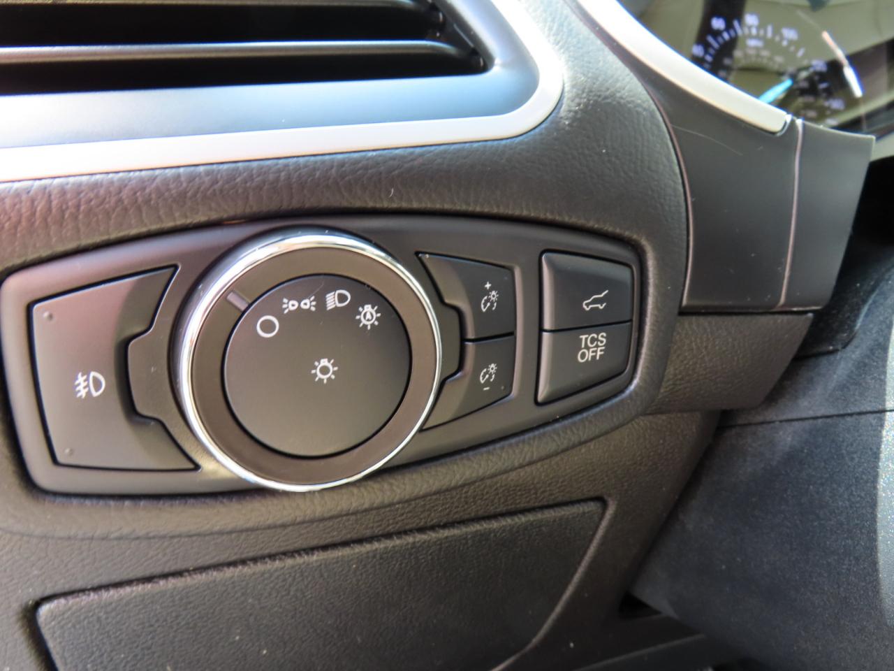 Ford Edge SEL FWD 2019