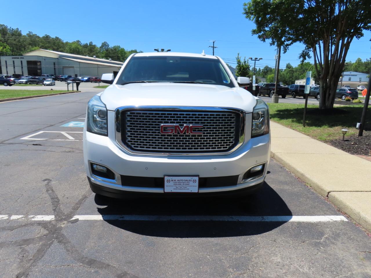 GMC Yukon XL Denali 2WD 2017