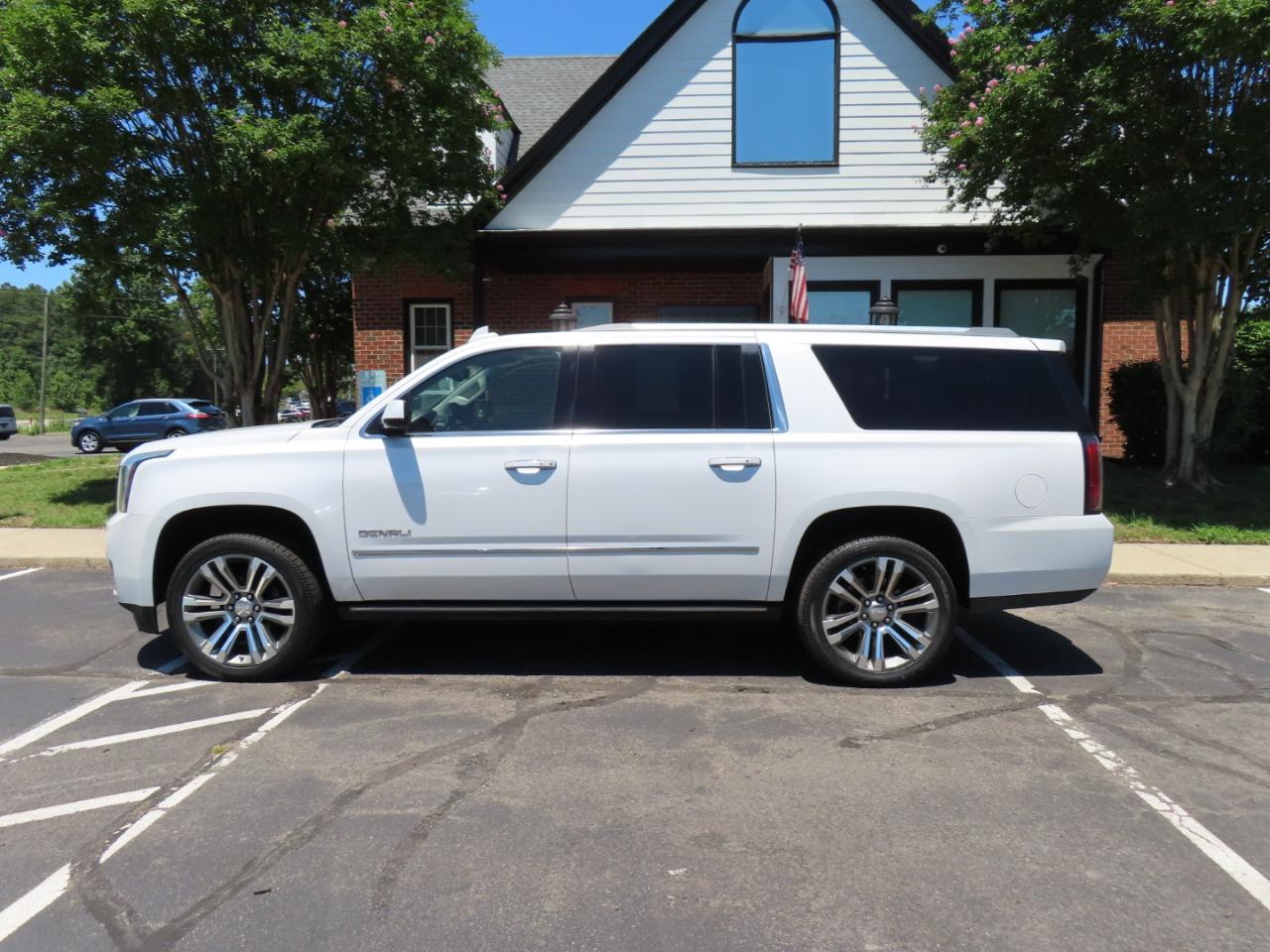 GMC Yukon XL Denali 2WD 2017