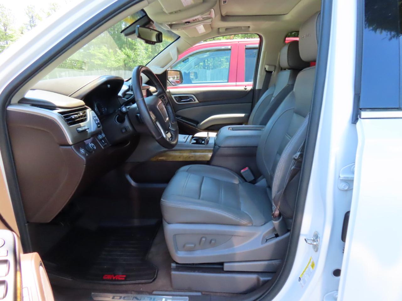 GMC Yukon XL Denali 2WD 2017