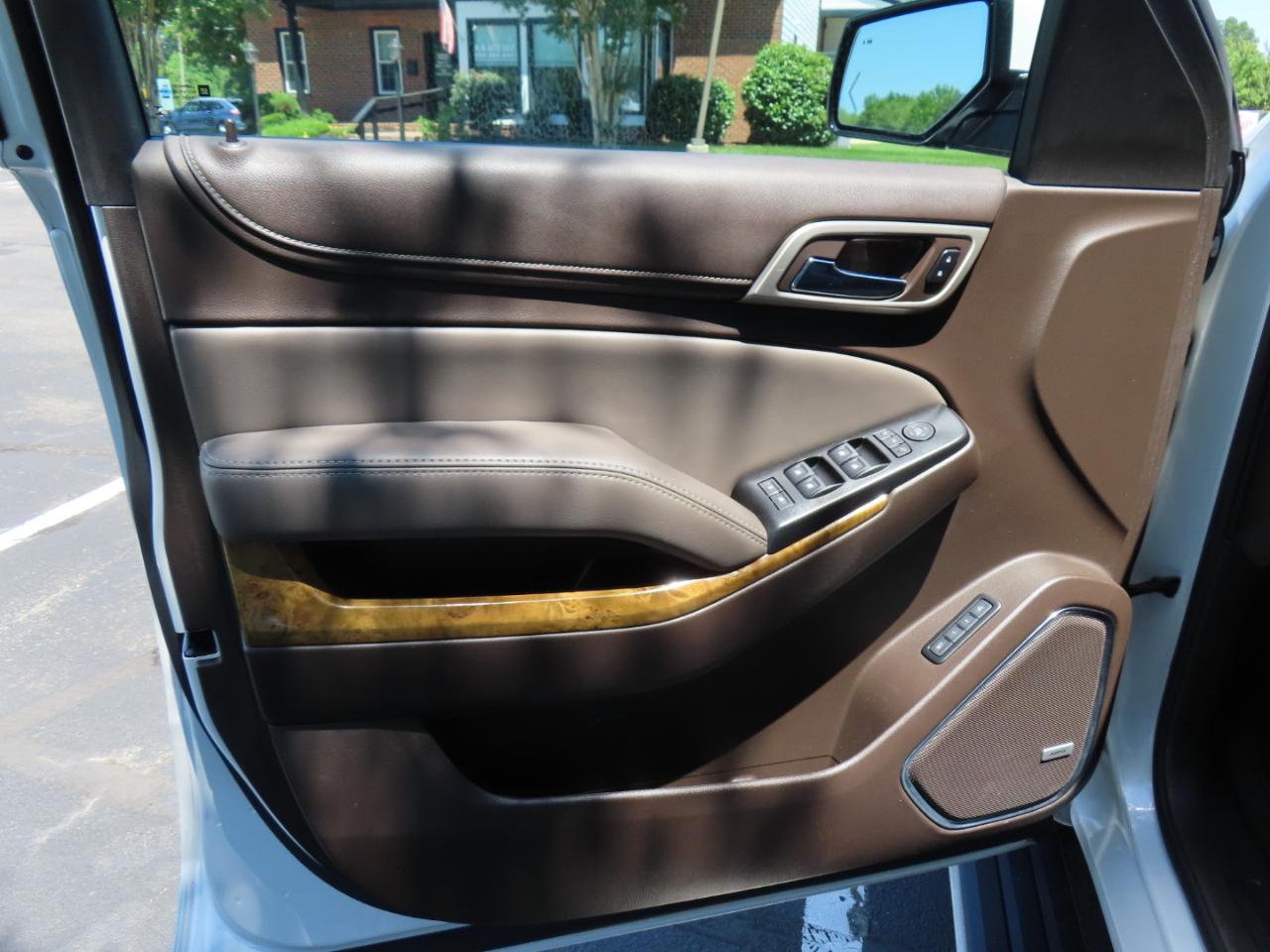 GMC Yukon XL Denali 2WD 2017