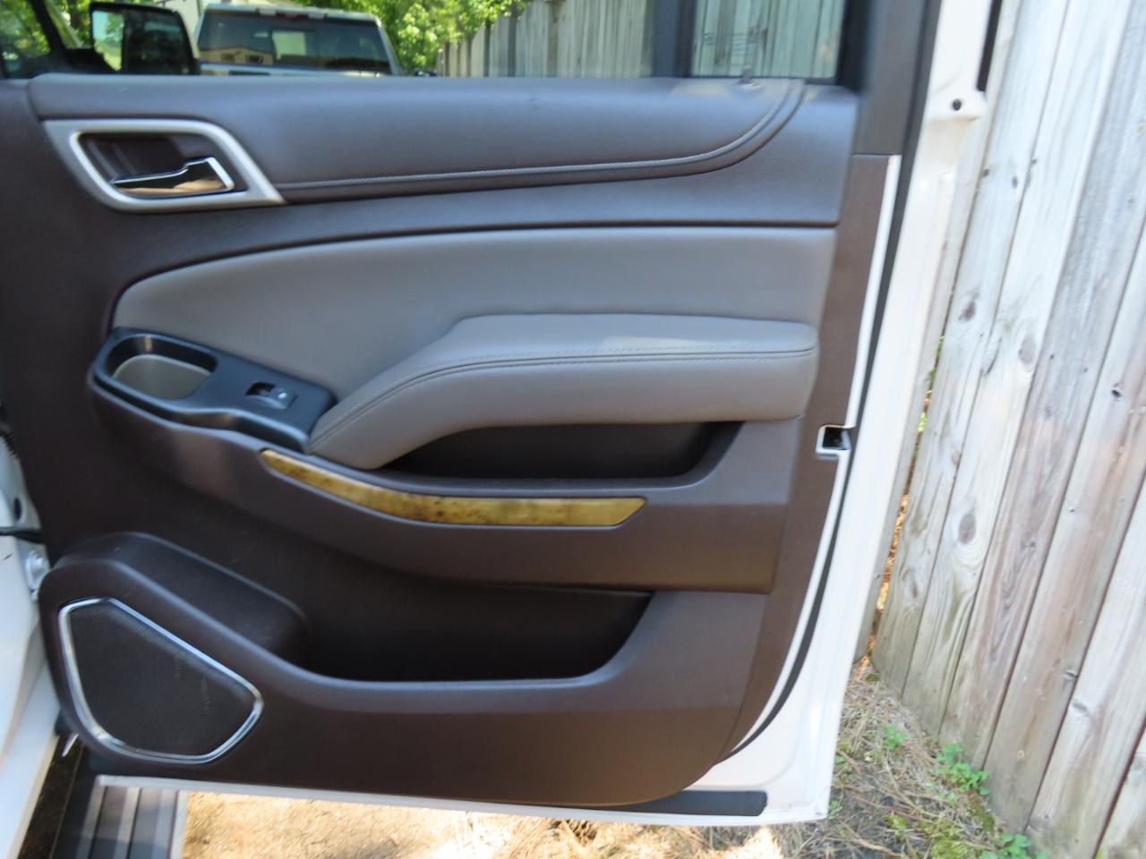 GMC Yukon XL Denali 2WD 2017