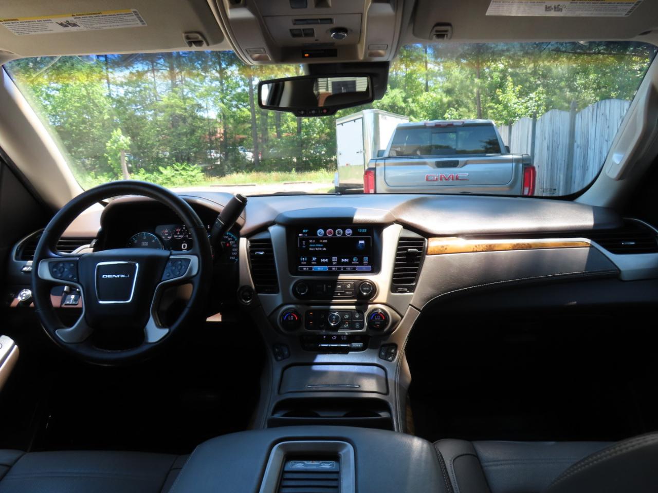 GMC Yukon XL Denali 2WD 2017