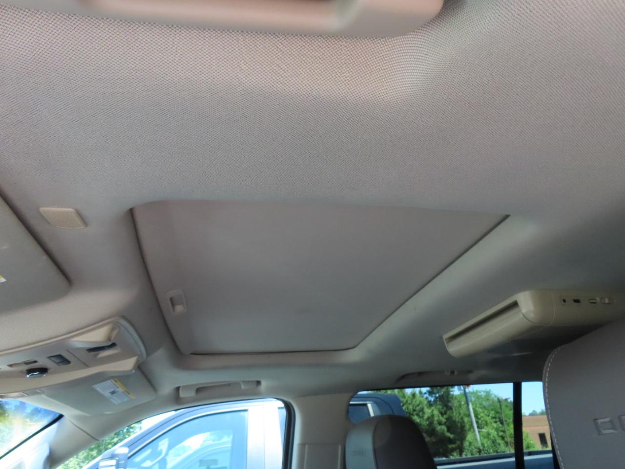GMC Yukon XL Denali 2WD 2017