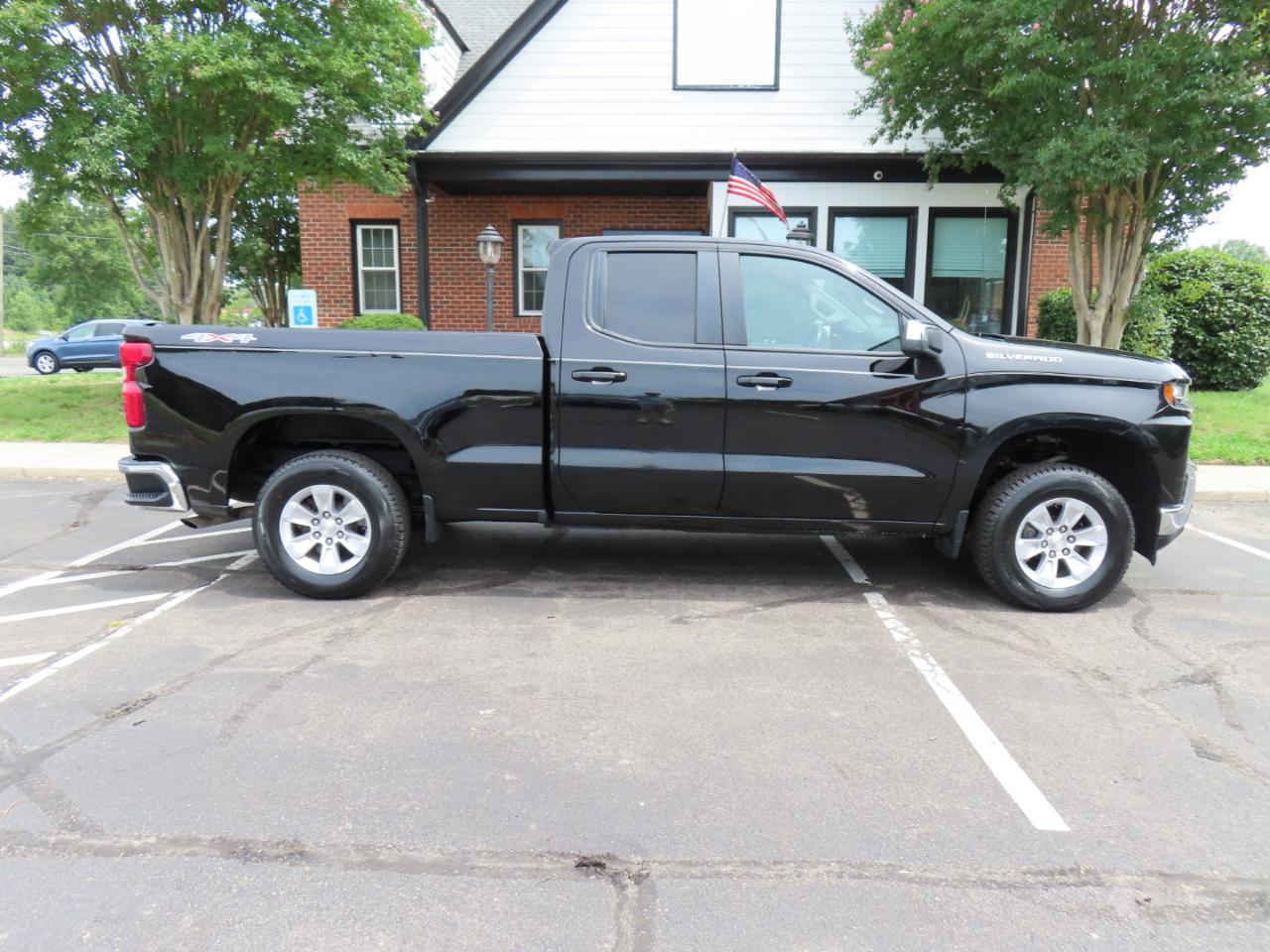 Chevrolet Silverado 1500 LT Double Cab 4WD 2020