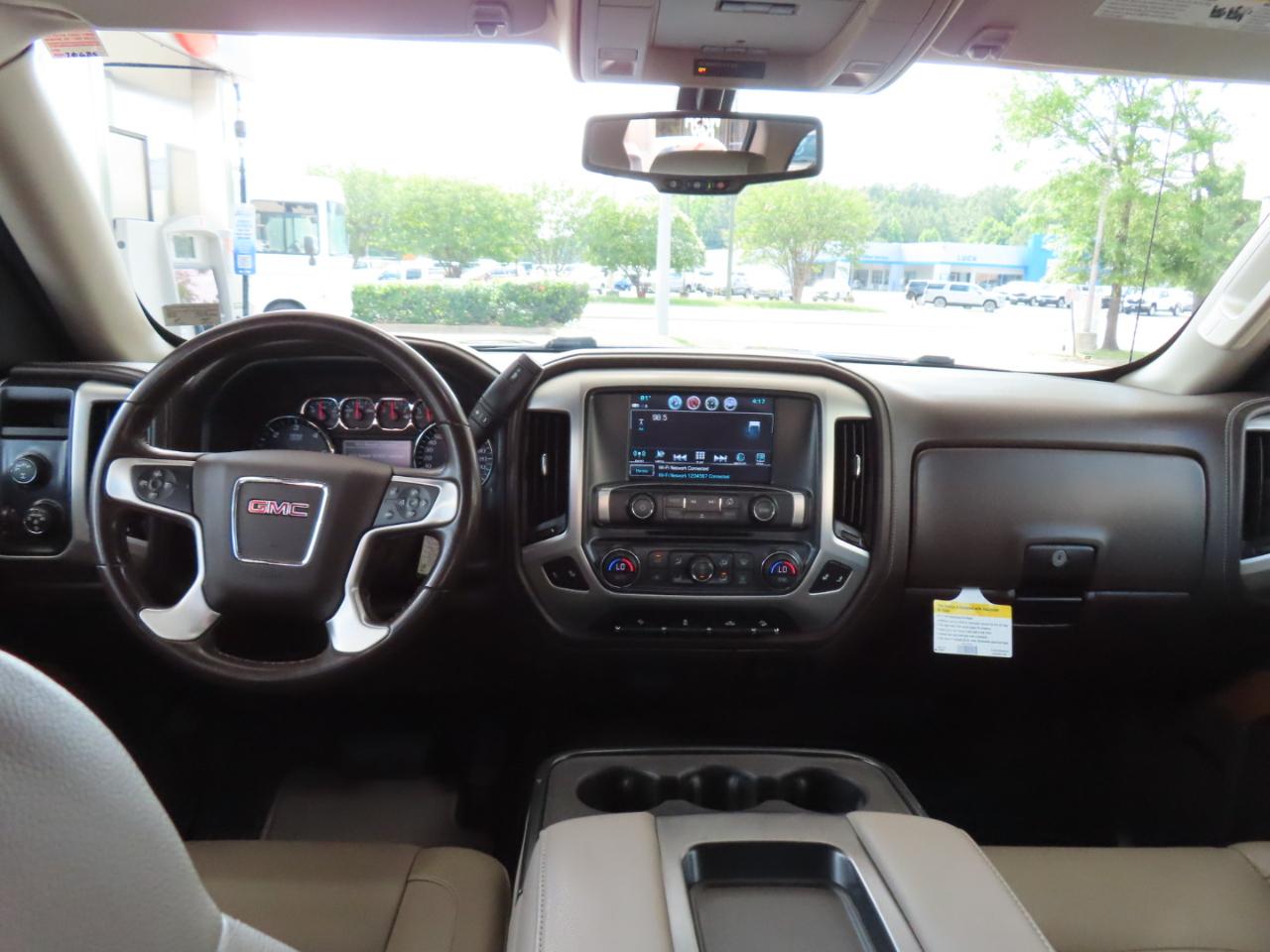 GMC Sierra 1500 SLT Crew Cab Short Box 4WD 2018