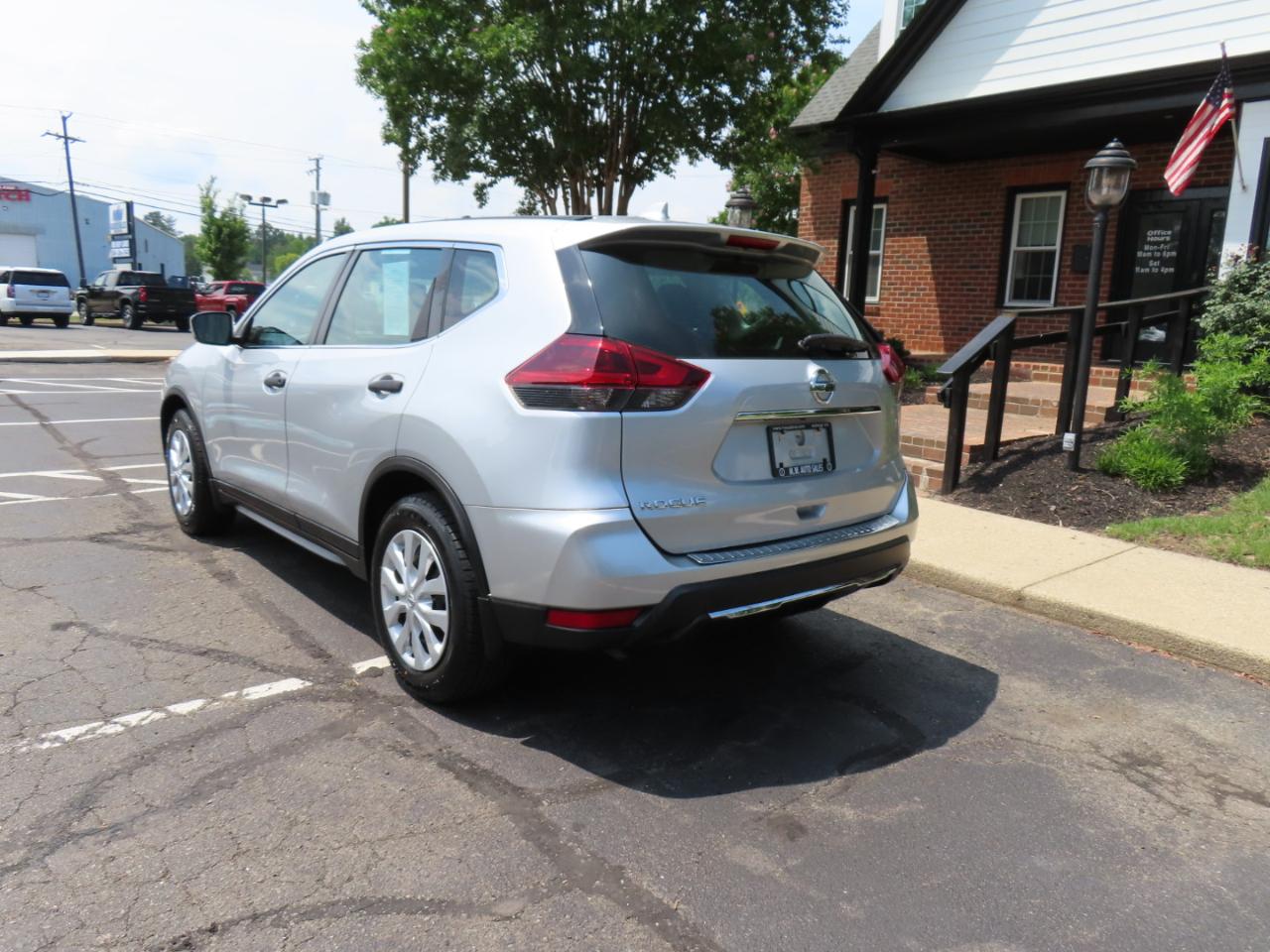 Nissan Rogue S 2WD 2018