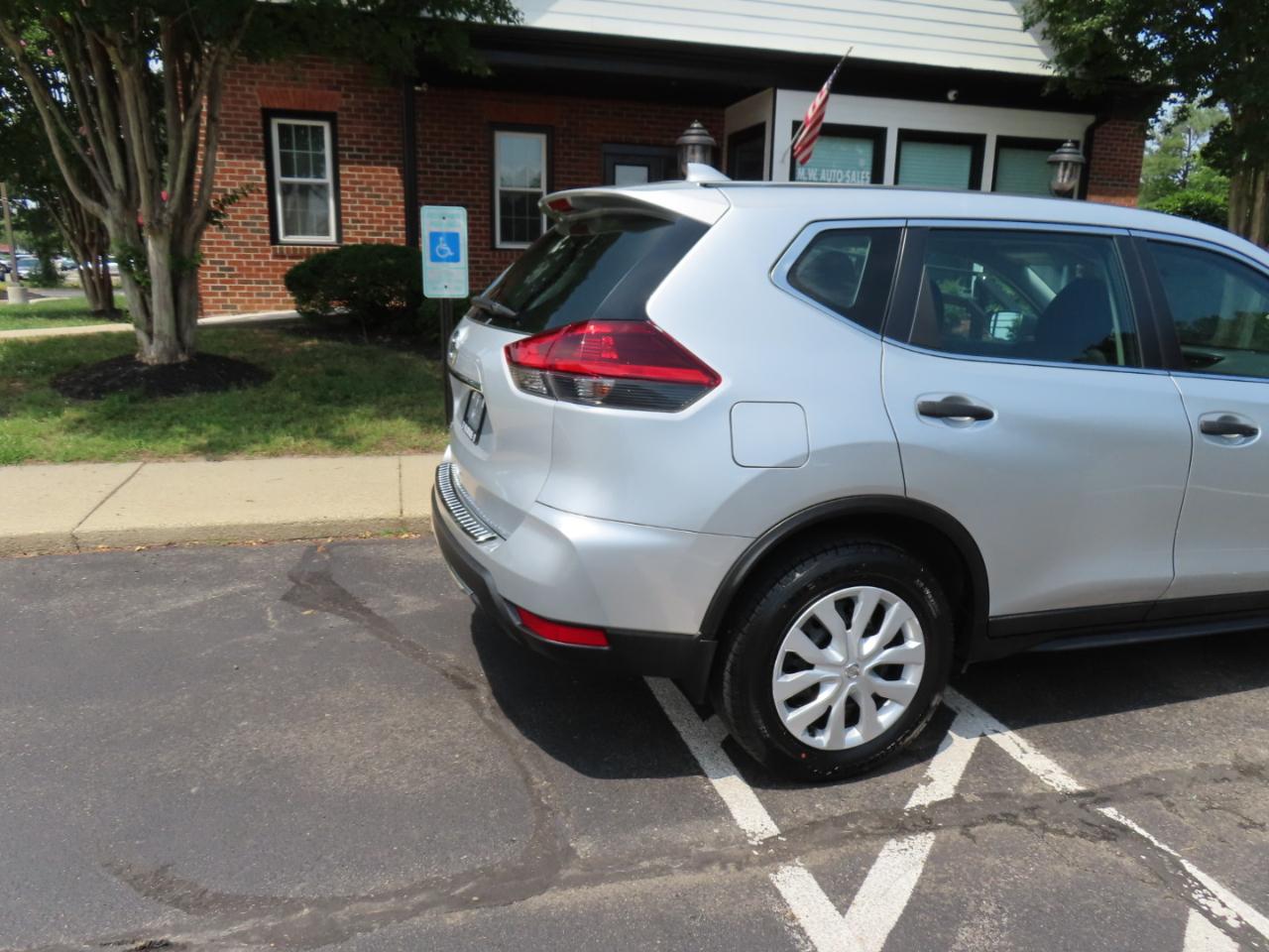 Nissan Rogue S 2WD 2018