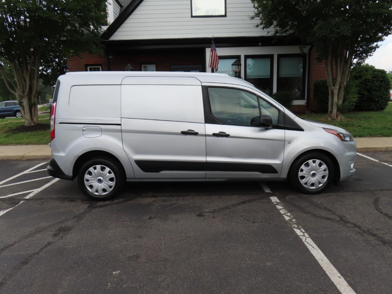 Ford Transit Connect Cargo Van XLT LWB w/Rear Liftgate 2020