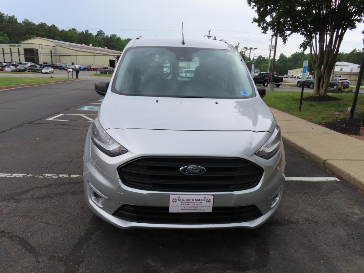 Ford Transit Connect Cargo Van XLT LWB w/Rear Liftgate 2020