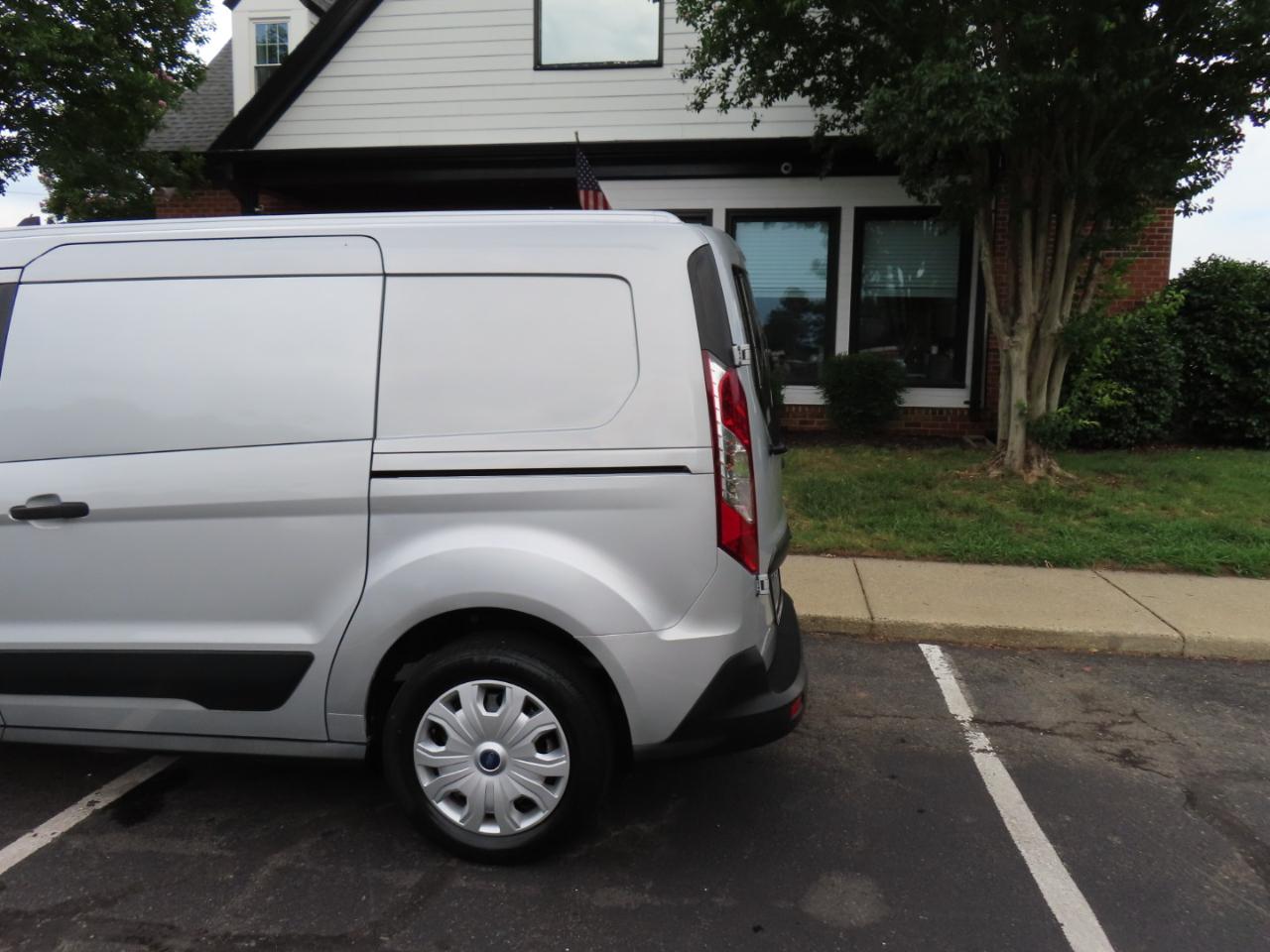 Ford Transit Connect Cargo Van XLT LWB w/Rear Liftgate 2020