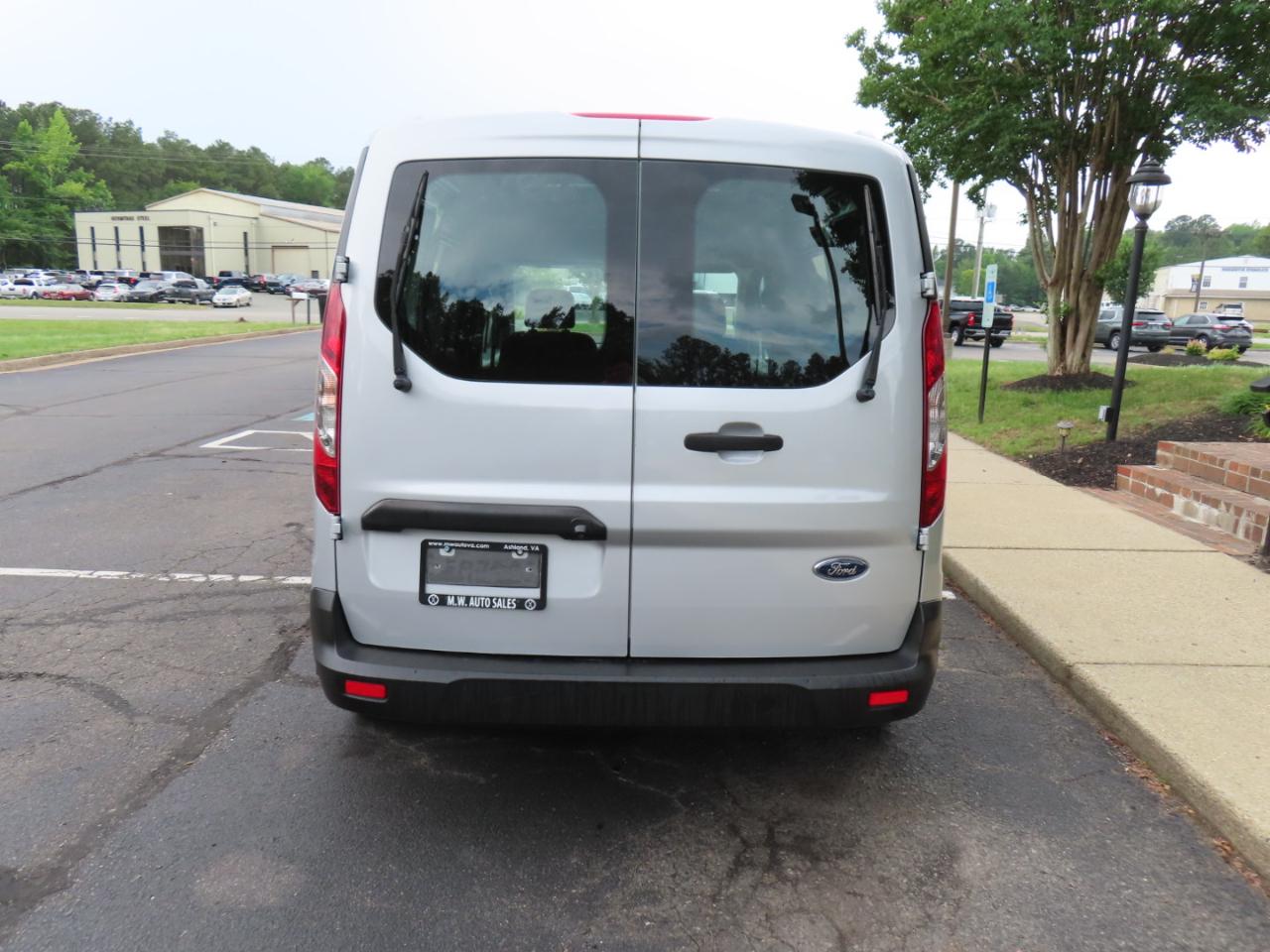 Ford Transit Connect Cargo Van XLT LWB w/Rear Liftgate 2020