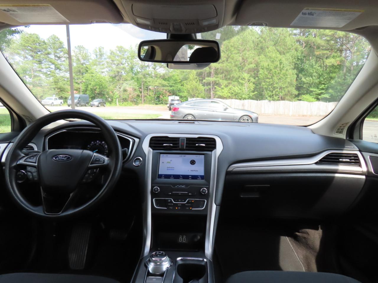Ford Fusion SE 2020