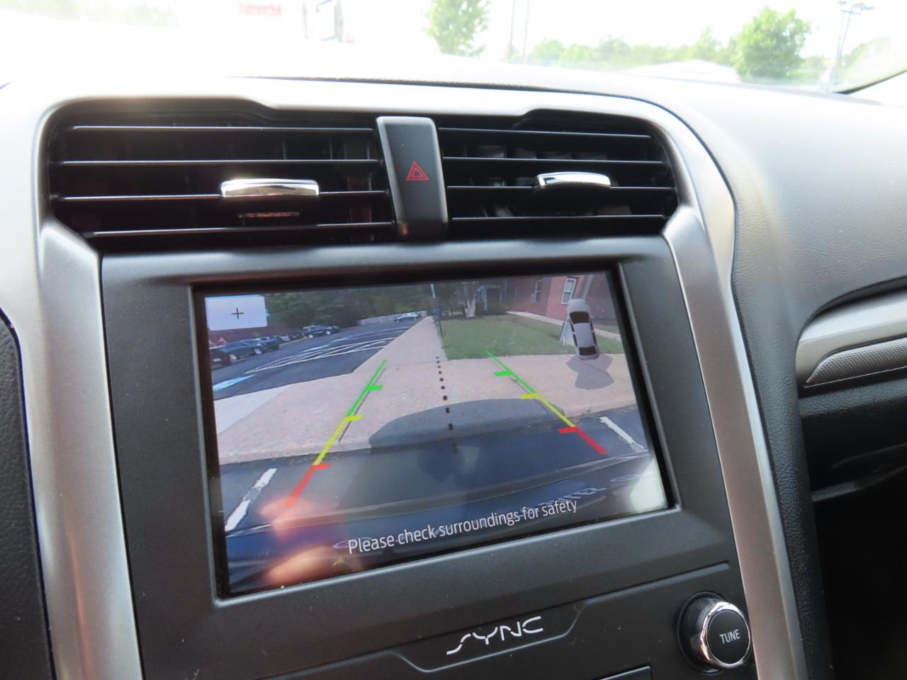 Ford Fusion SE 2020