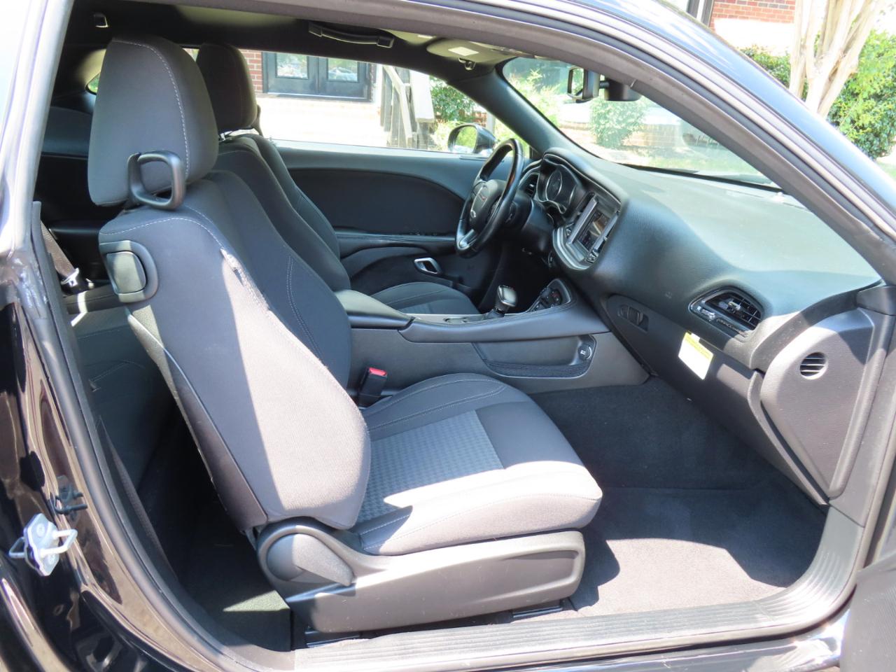Dodge Challenger SXT 2019