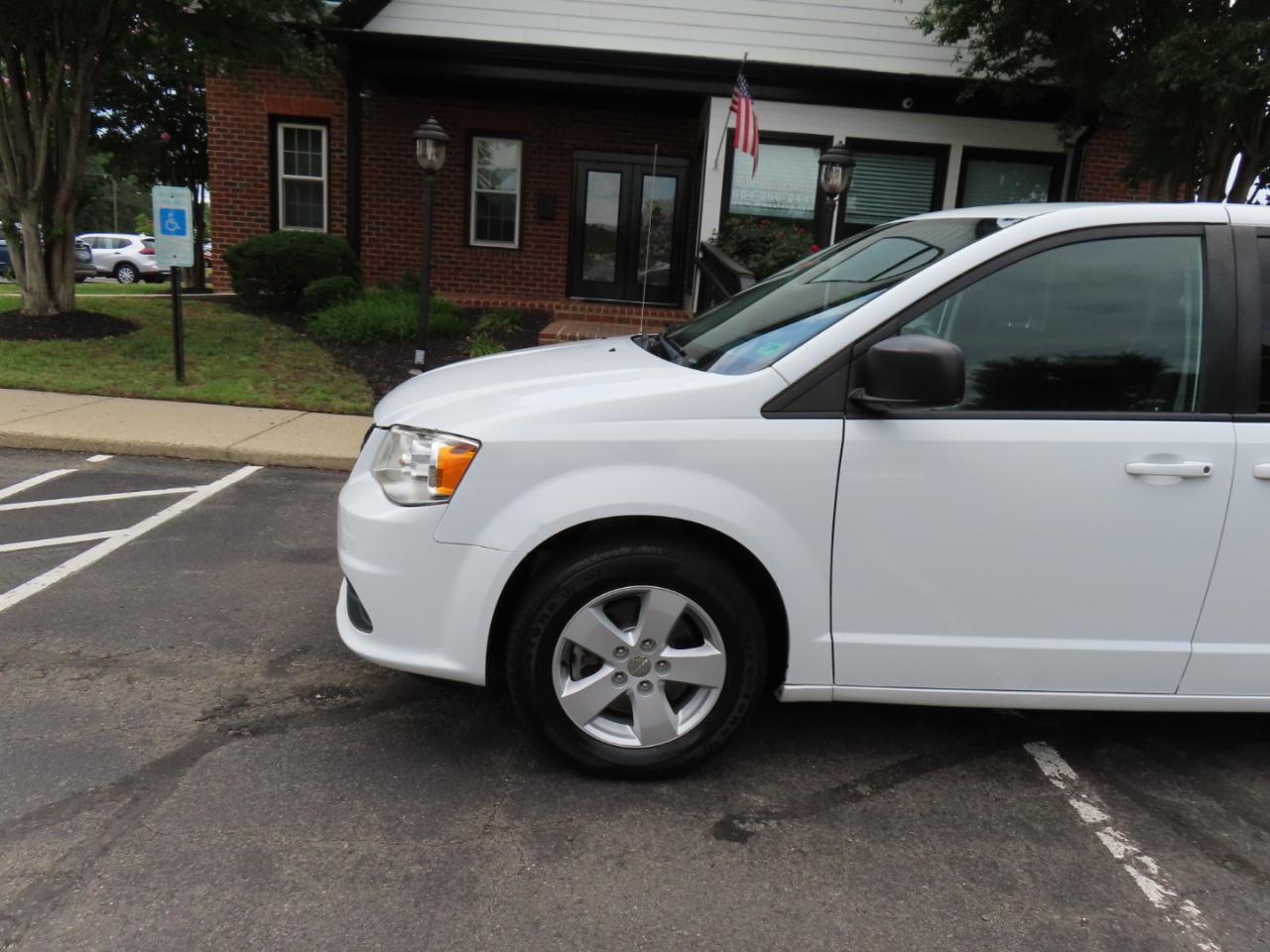 Dodge Grand Caravan SE 2018