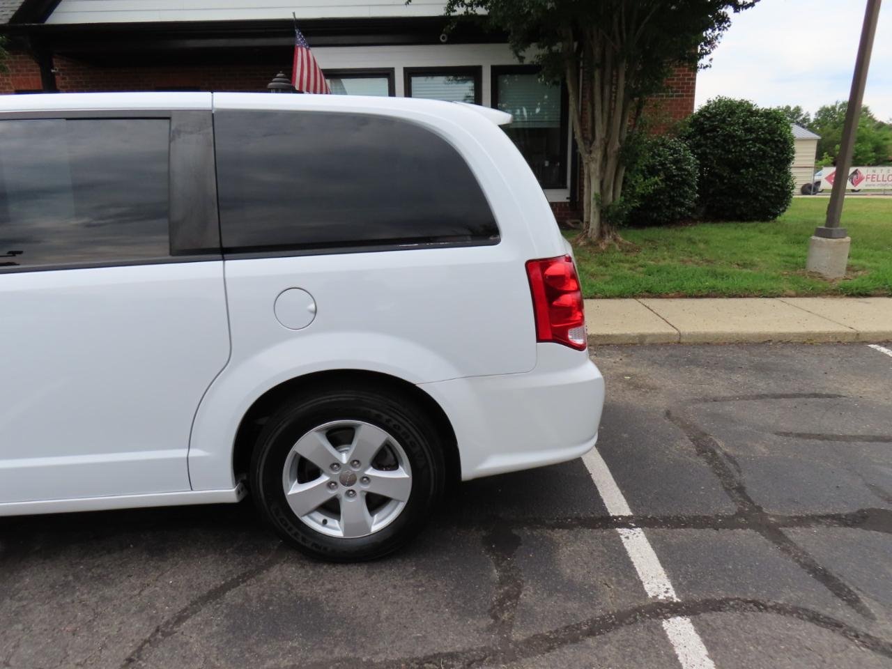 Dodge Grand Caravan SE 2018