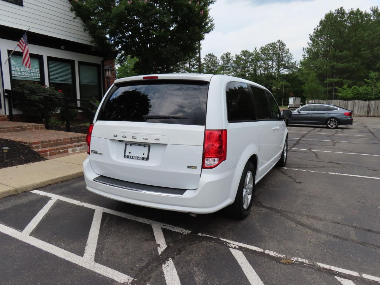 Dodge Grand Caravan SE 2018