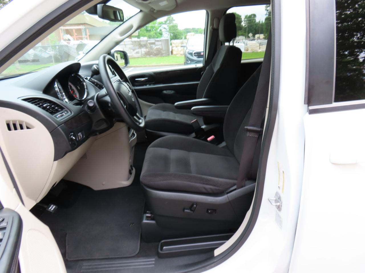 Dodge Grand Caravan SE 2018