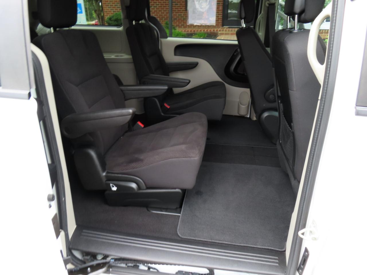 Dodge Grand Caravan SE 2018