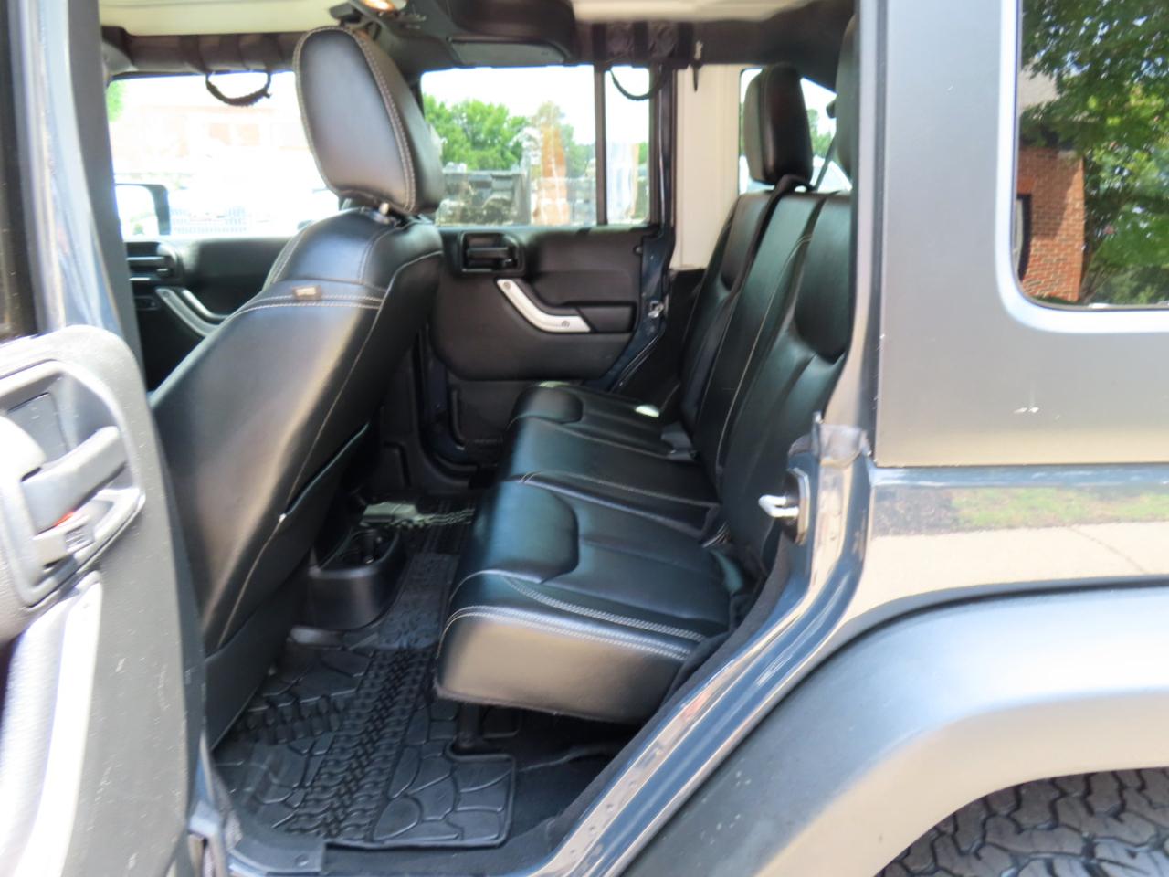 Jeep Wrangler Unlimited Rubicon 4WD 2016