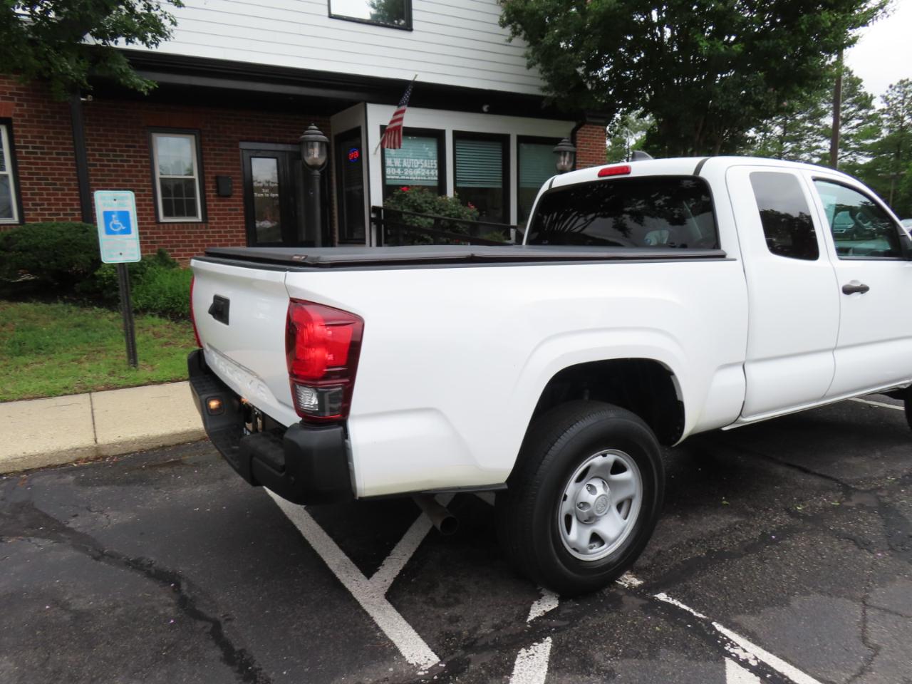 Toyota Tacoma SR5 Access Cab I4 6AT 2WD 2022