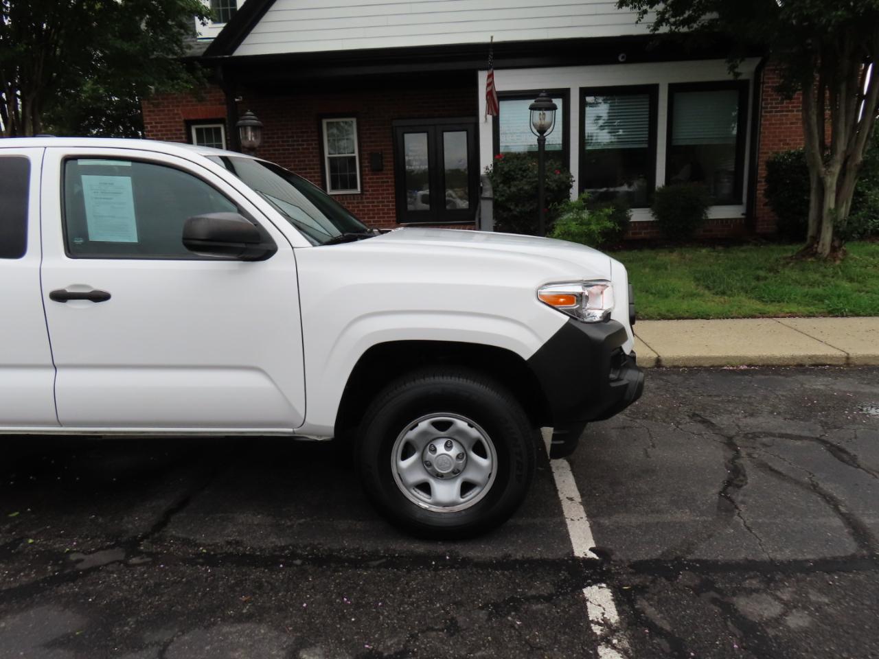 Toyota Tacoma SR5 Access Cab I4 6AT 2WD 2022