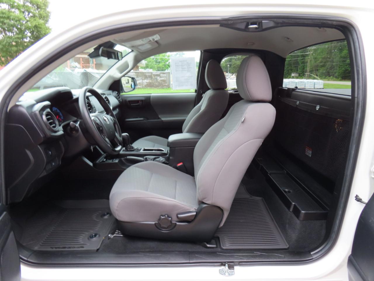 Toyota Tacoma SR5 Access Cab I4 6AT 2WD 2022