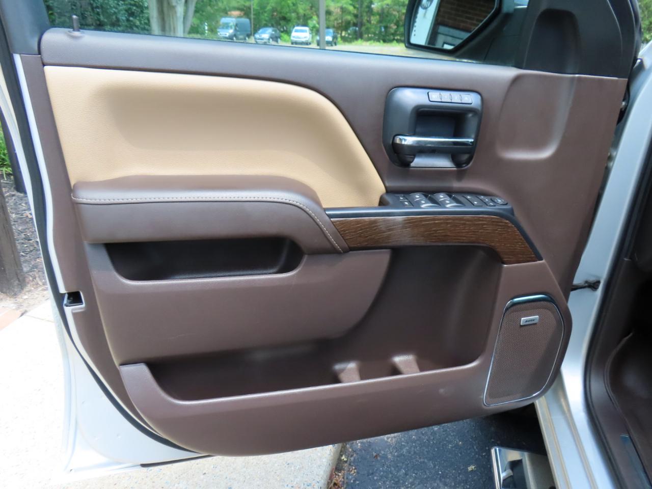 GMC Sierra 1500 Denali Crew Cab Short Box 4WD 2018