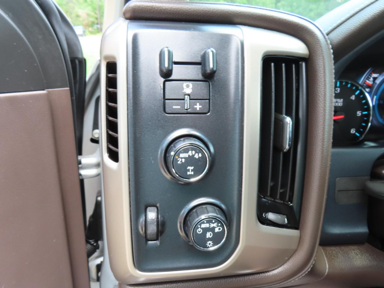 GMC Sierra 1500 Denali Crew Cab Short Box 4WD 2018