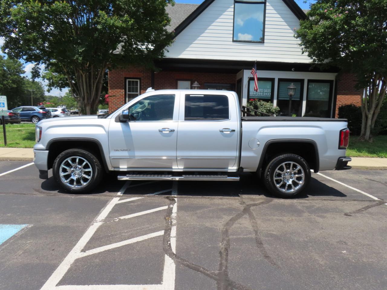 GMC Sierra 1500 Denali Crew Cab Short Box 4WD 2018