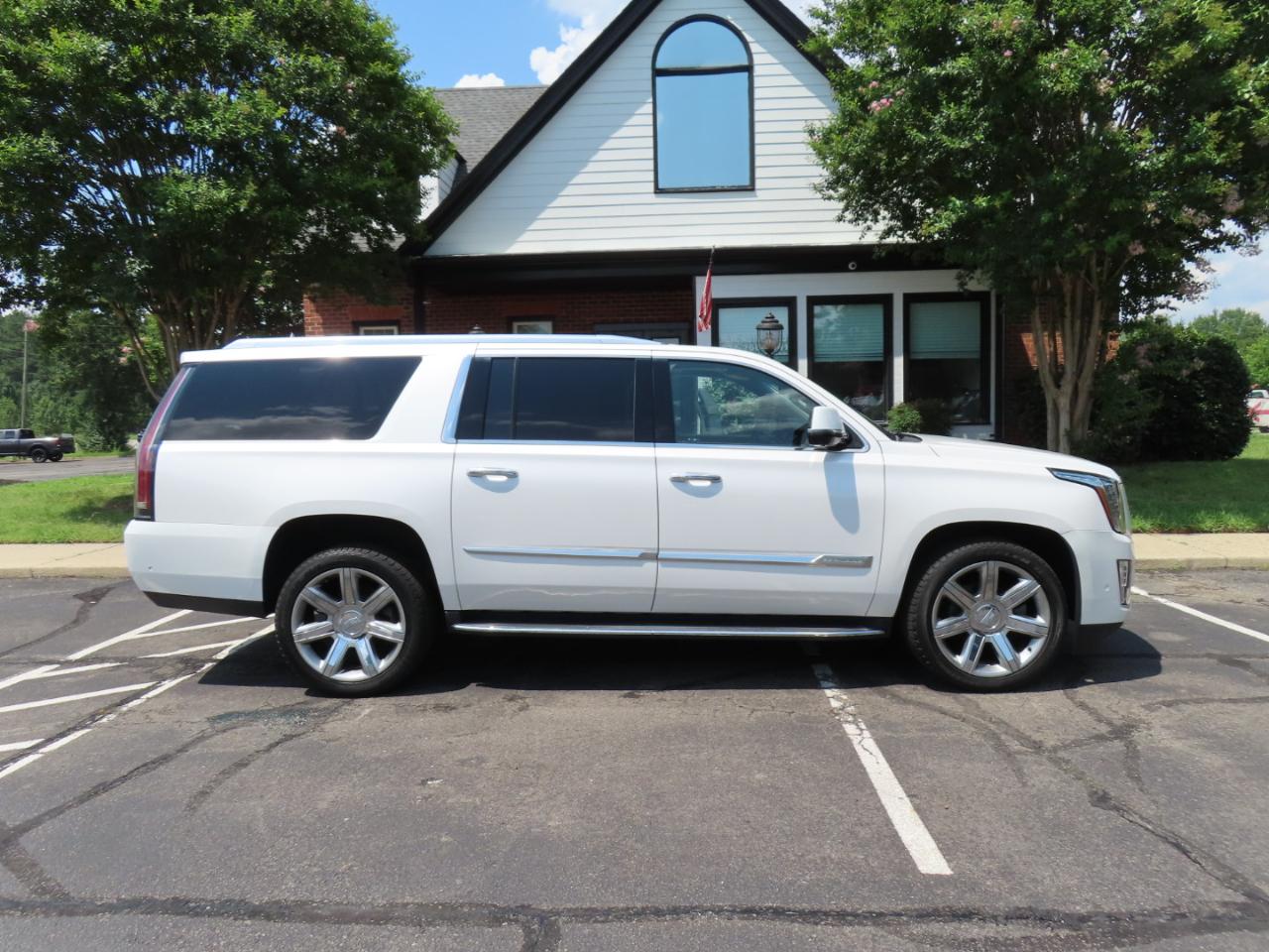 Cadillac Escalade ESV Premium 4WD 2018