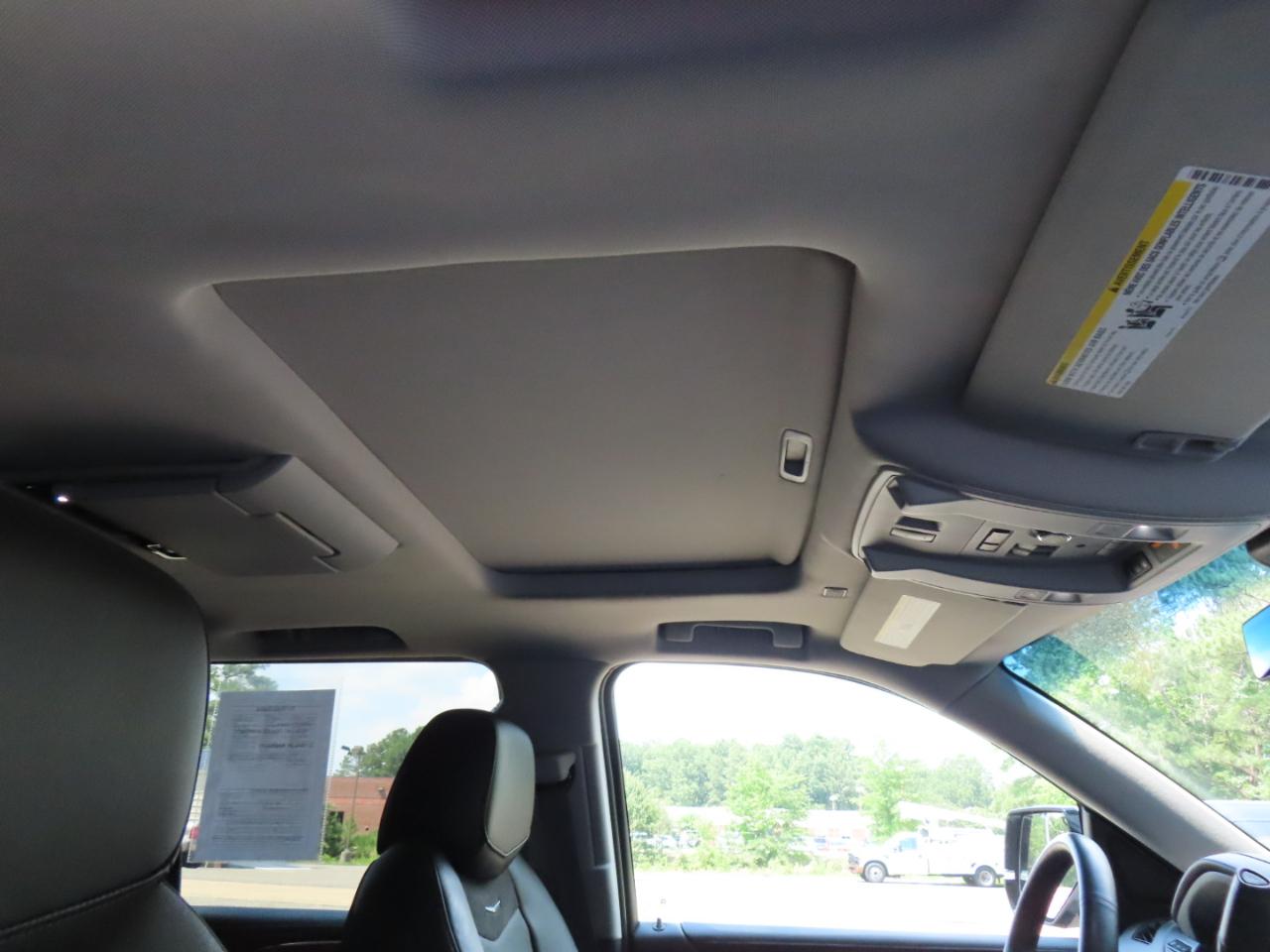 Cadillac Escalade ESV Premium 4WD 2018