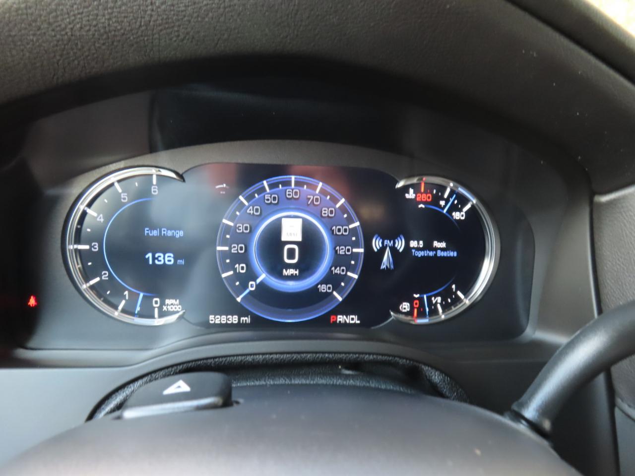 Cadillac Escalade ESV Premium 4WD 2018