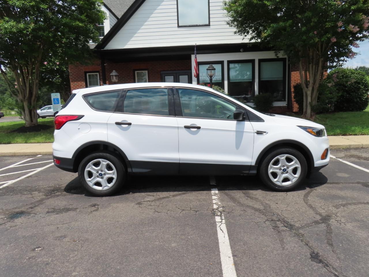 Ford Escape S FWD 2019