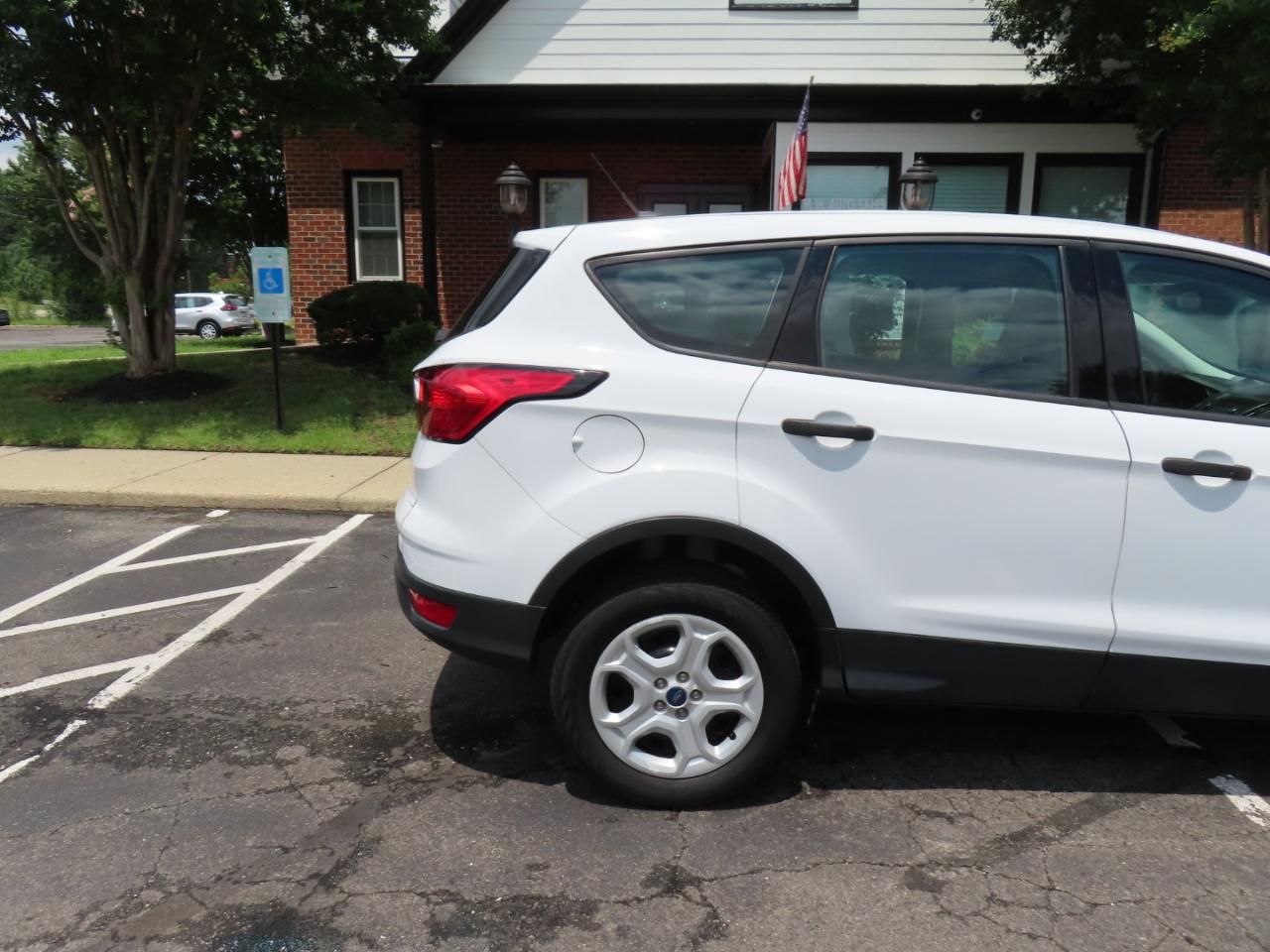 Ford Escape S FWD 2019