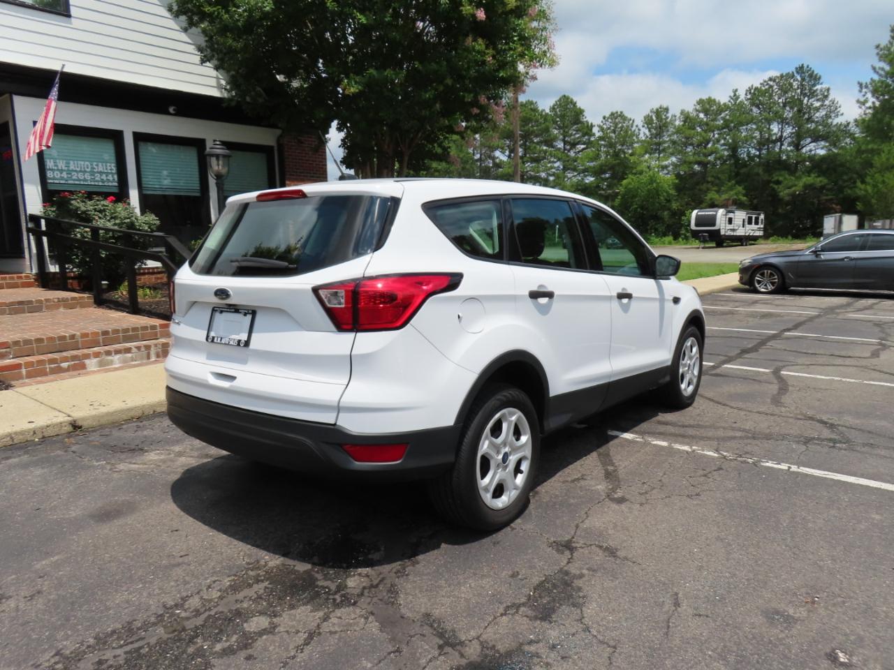 Ford Escape S FWD 2019