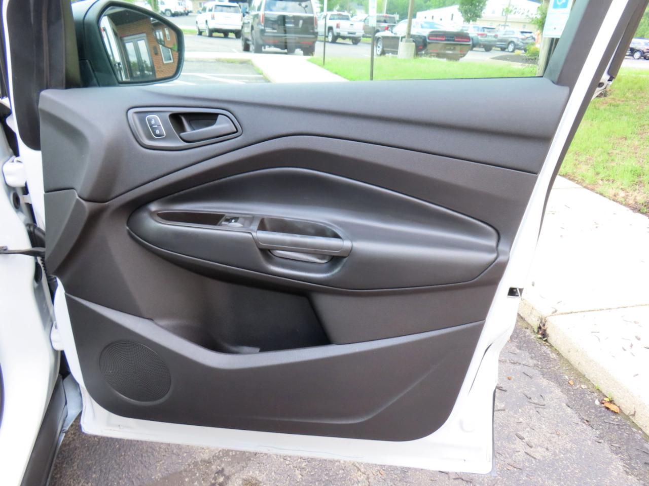 Ford Escape S FWD 2019