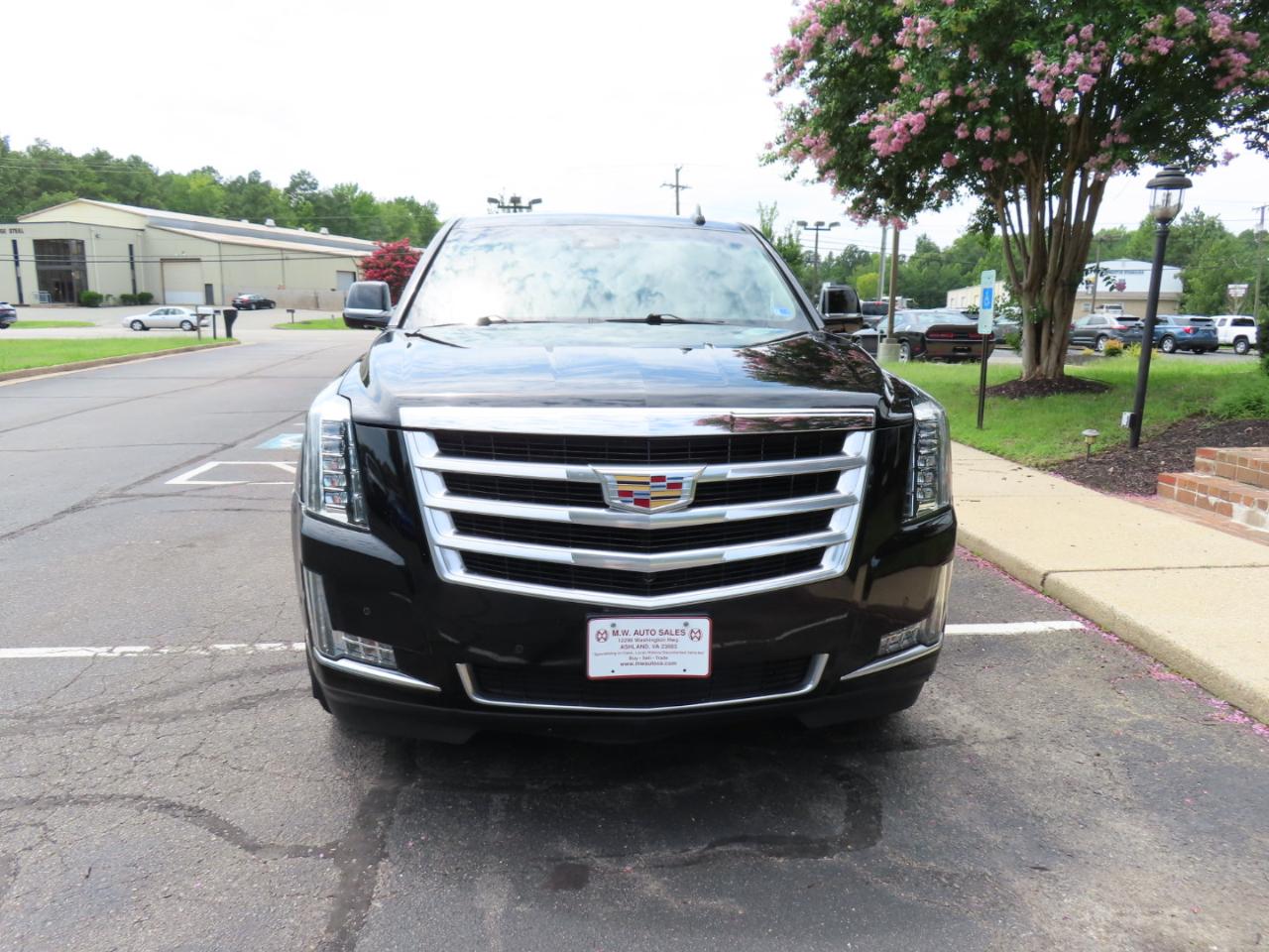 Cadillac Escalade ESV Luxury 4WD 2017